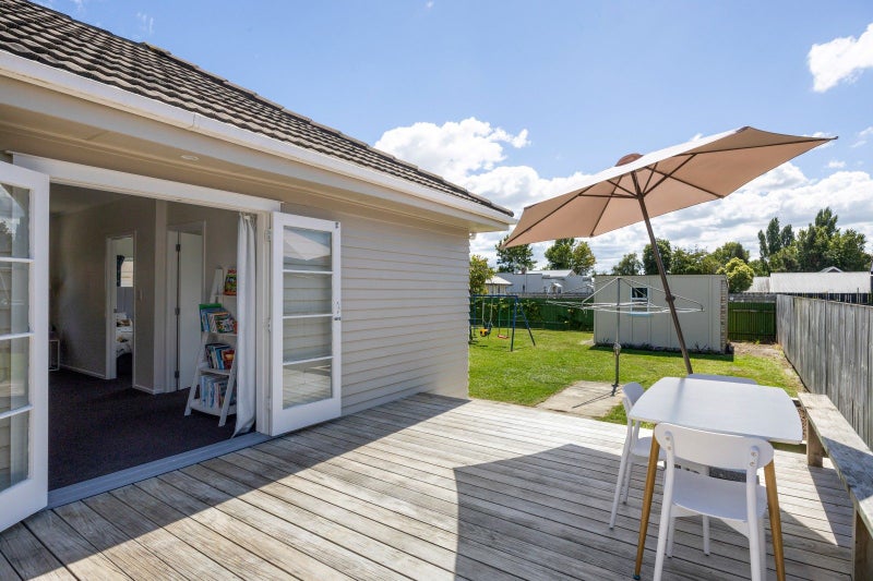 67 Cook Street, Hamilton East, Hamilton - Carousel 1