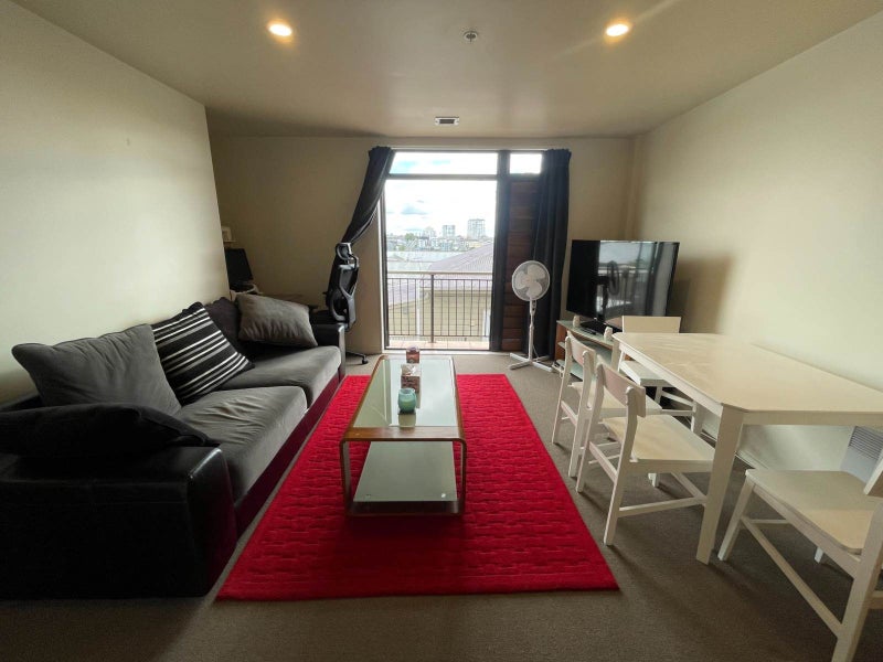 2B/4 Rendall Place, Eden Terrace, Auckland - Carousel 2