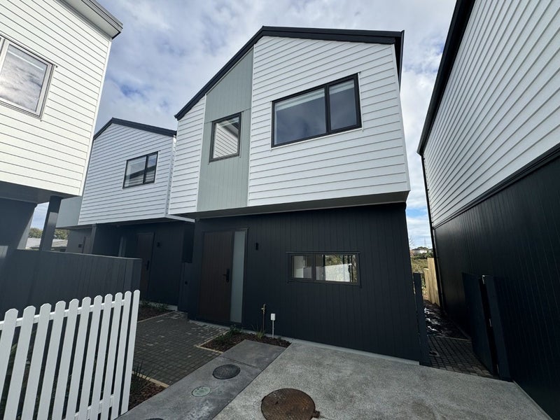 11/36 Brady Road, Ōtāhuhu, Auckland - Carousel 1