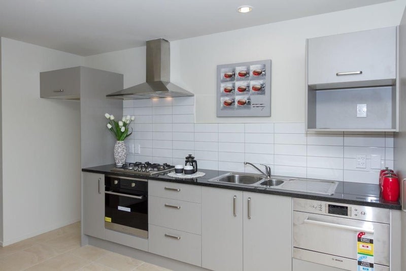 2/23 Beatty Street, Melville, Hamilton - Carousel 2