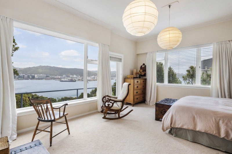 38 The Crescent, Roseneath, Wellington - Carousel 2