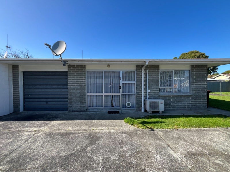 8B Bryant Street, Takaro, Palmerston North - Carousel 1