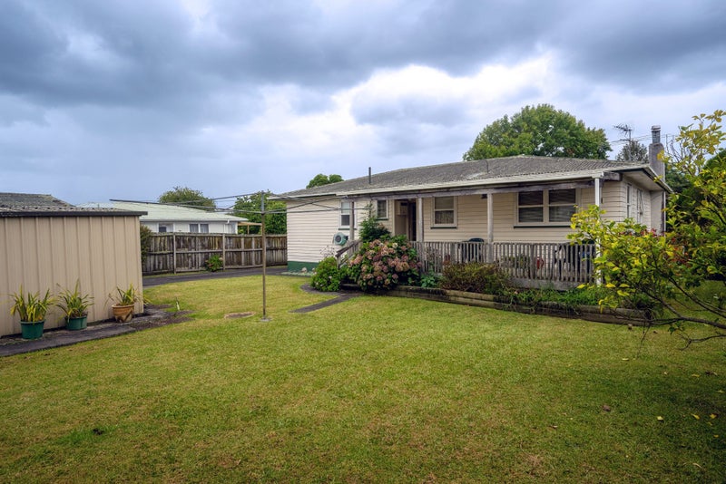 39 Mildmay Road, Henderson, Auckland - Carousel 13