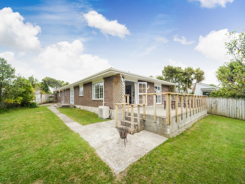 155 Summerhill Drive, Fitzherbert, Palmerston North - Carousel 1