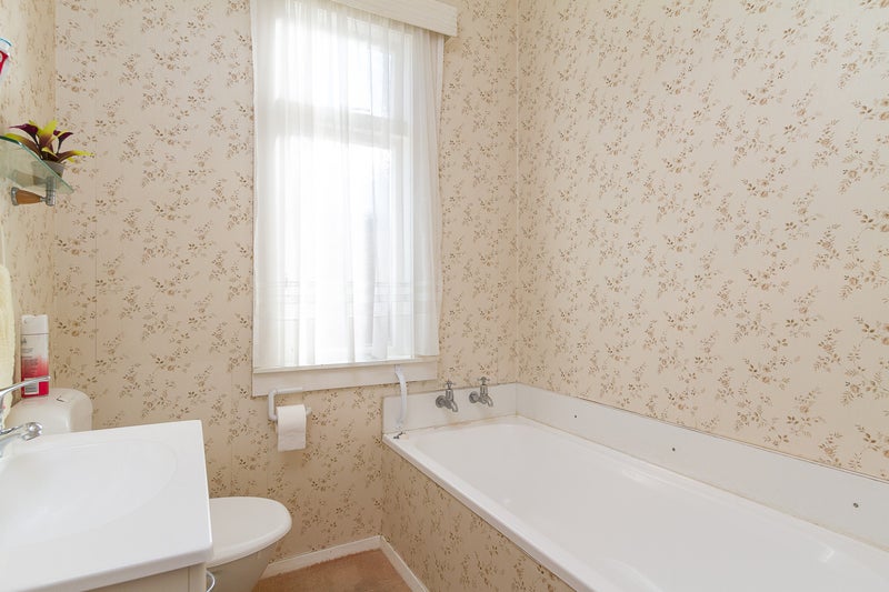 40 Tui Street, Alicetown, Lower Hutt - Carousel 18