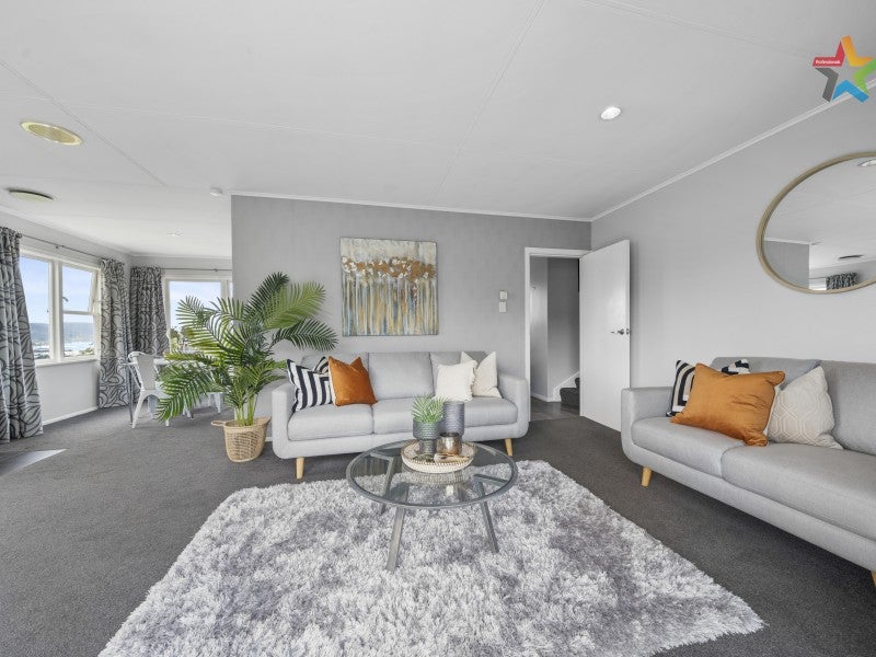 80 Mulberry Street, Normandale, Lower Hutt - Carousel 1