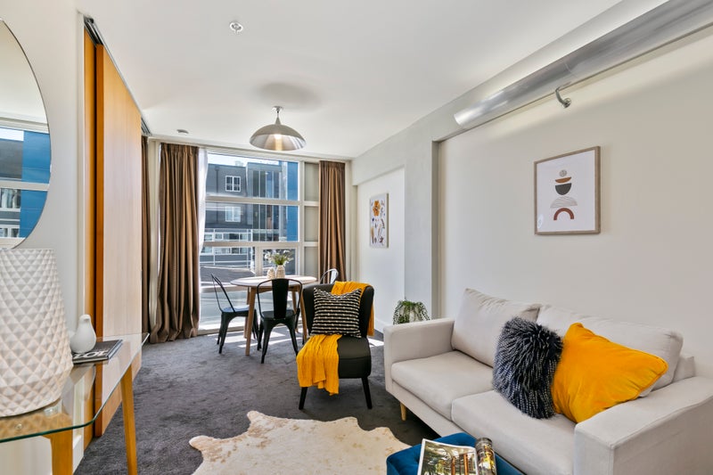 90/43 Mulgrave Street, Thorndon, Wellington - Carousel 1