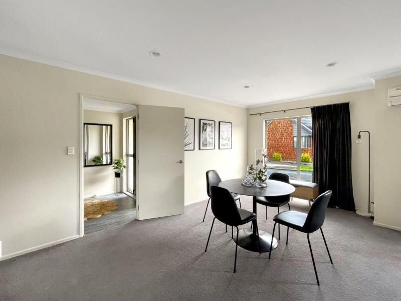 8 Braedan Lane, Huntington, Hamilton - Carousel 2