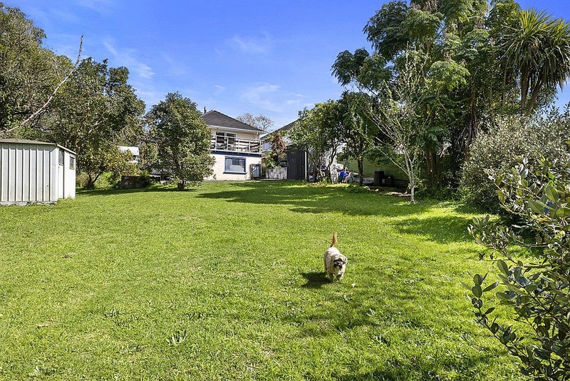 54 Parsons Street, Frankleigh Park, New Plymouth - Carousel 1