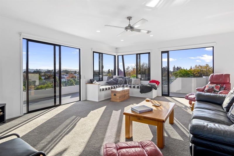 4 Chestnut Way, Bellevue, Tauranga - Carousel 1