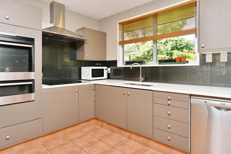 113 Johns Road, Northwood, Christchurch - Carousel 2