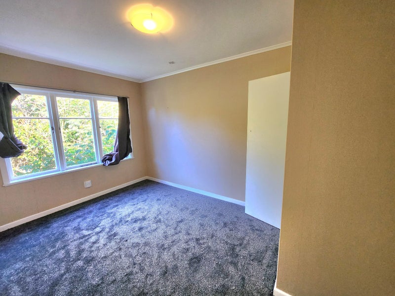 27 Glenfern Road, Mellons Bay, Auckland - Carousel 34