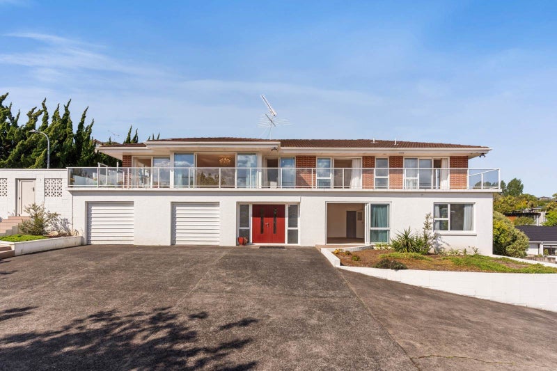 6 Athol Place, St Heliers, Auckland - Carousel 1