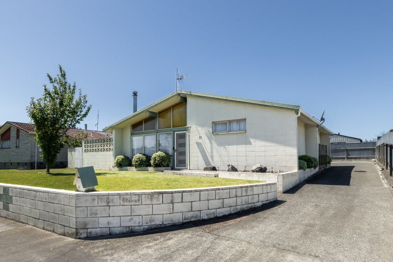 21 Shortland Street, Tamatea, Napier - Carousel 1