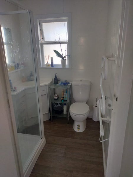 1/10 Northcote Road, Takapuna, Auckland - Carousel 9