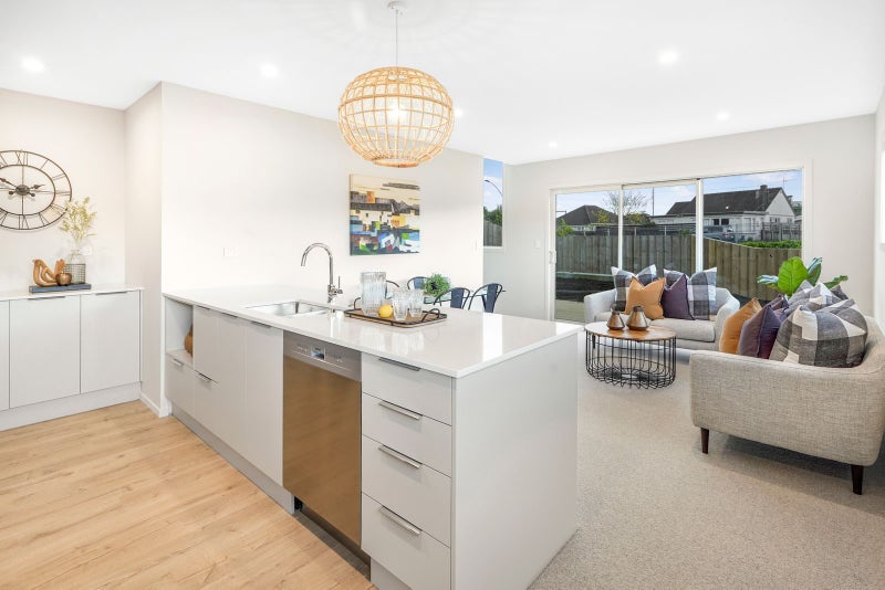 2/171 Rimu Street, Maeroa, Hamilton - Carousel 2