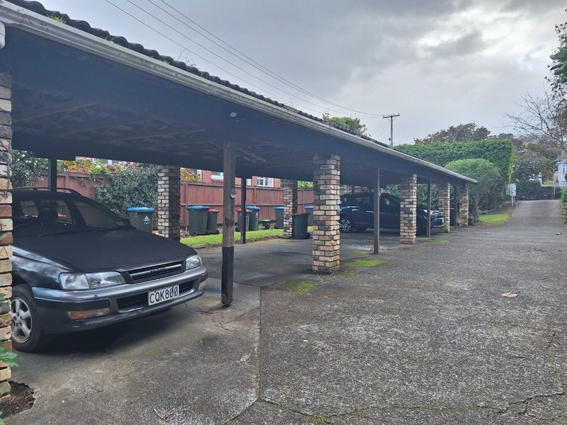 3/30 Fairview Road, Mount Eden, Auckland - Carousel 13