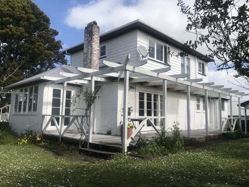 70 Norwood Road, Bayswater, Auckland - Carousel 10