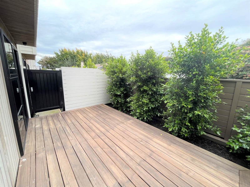 17E Beckenham Avenue, Royal Oak, Auckland - Carousel 21