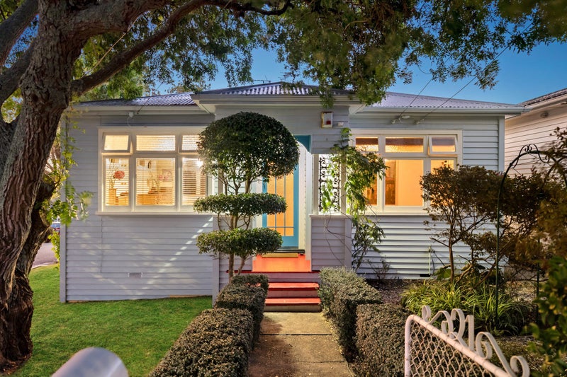 21 Lemington Road, Westmere, Auckland - Carousel 1