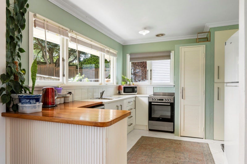 5 Judea Road, Judea, Tauranga - Carousel 2