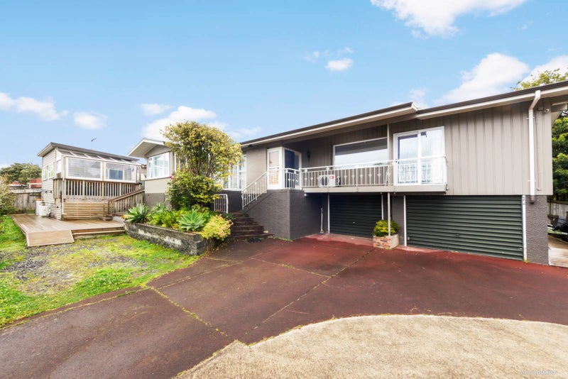 109 Reeves Road, Pakuranga Heights, Auckland - Carousel 2
