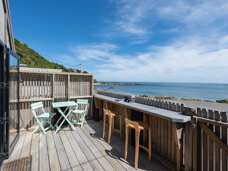 1/48 Owhiro Bay Parade, Owhiro Bay, Wellington - Carousel 1