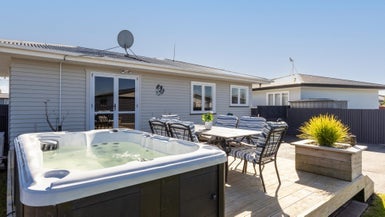69 Masefield Avenue, Maraenui, Napier - Carousel 1