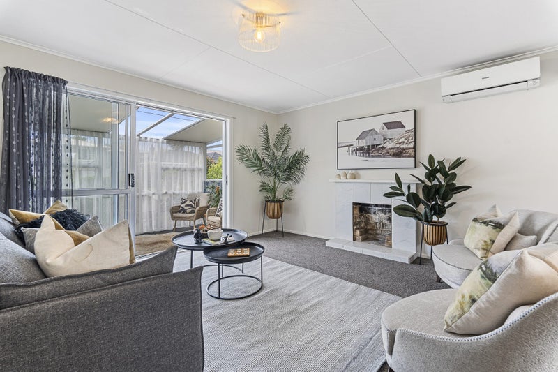 16 Trafalgar Street, Westown, New Plymouth - Carousel 2