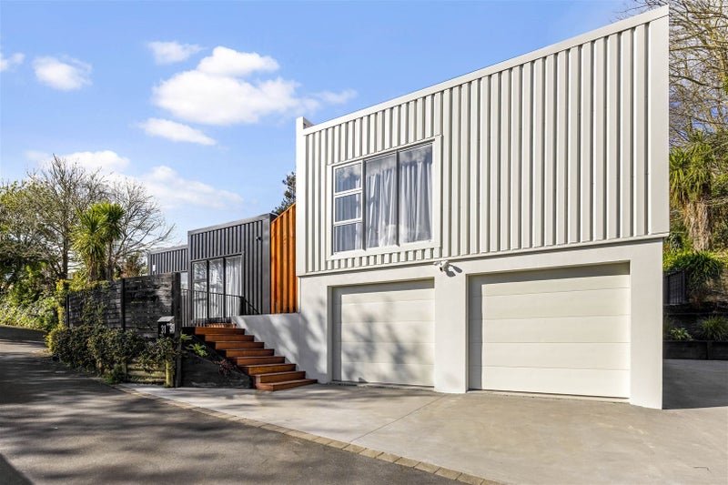 31 Clarkin Road, Fairfield, Hamilton - Carousel 1