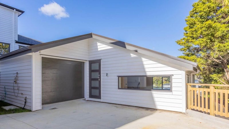 45B Woodstock Road, Forrest Hill, Auckland - Carousel 1