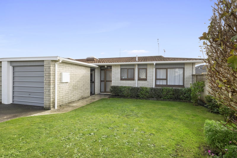 1/12 Webster Street, Westown, New Plymouth - Carousel 2