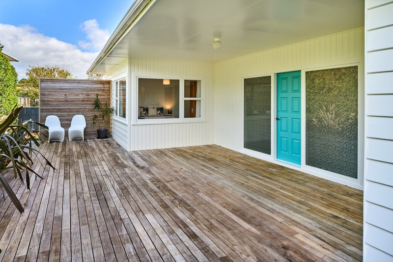 32B Argentine Avenue, Miramar, Wellington - Carousel 23