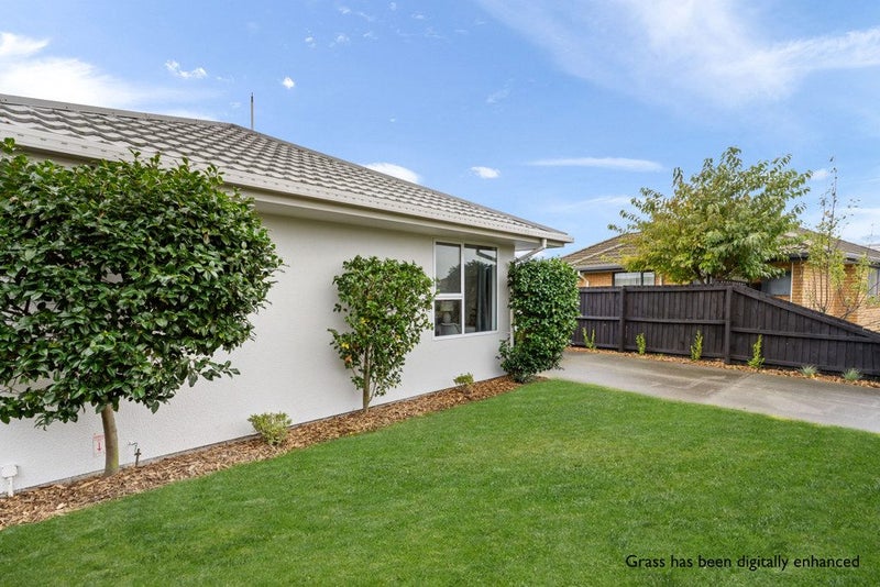 9A Topham Lane, Hornby, Christchurch - Carousel 1