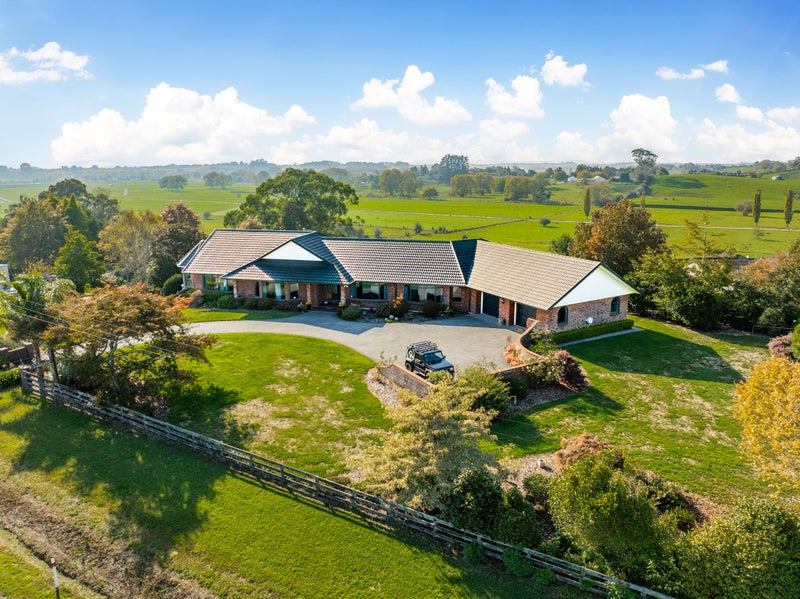 42 Laxon Road, Whatawhata - Carousel 1