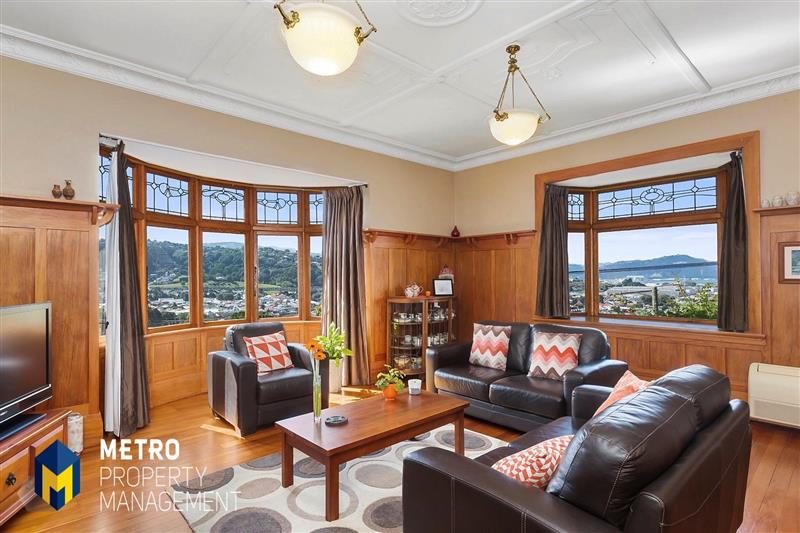 50 Easther Crescent, Kew, Dunedin - Carousel 1