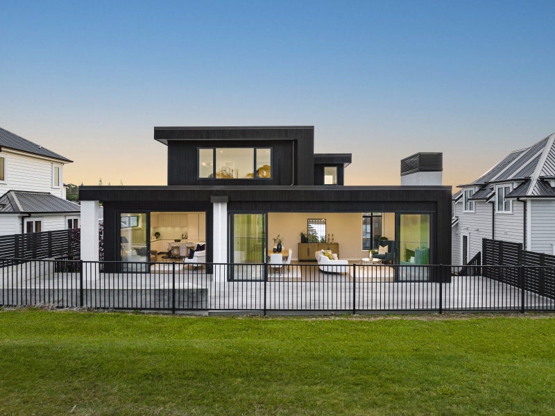 14 Third Fairway Place, Albany, Auckland - Carousel 1