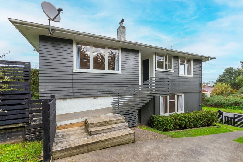 8 Shelley Street, Titahi Bay, Porirua - Carousel 17