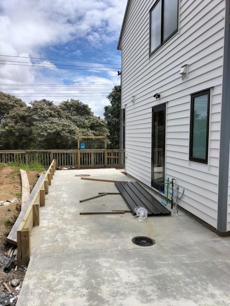 1 Korokio Lane, Henderson, Auckland - Carousel 2