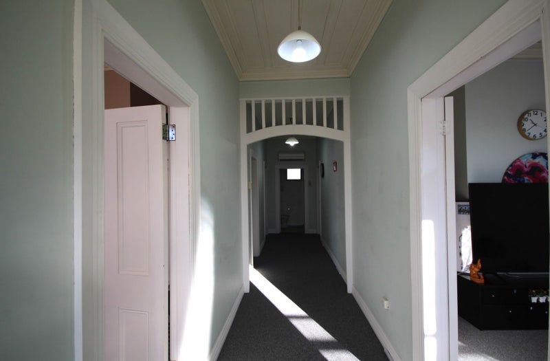 69 Law Street, Caversham, Dunedin - Carousel 2