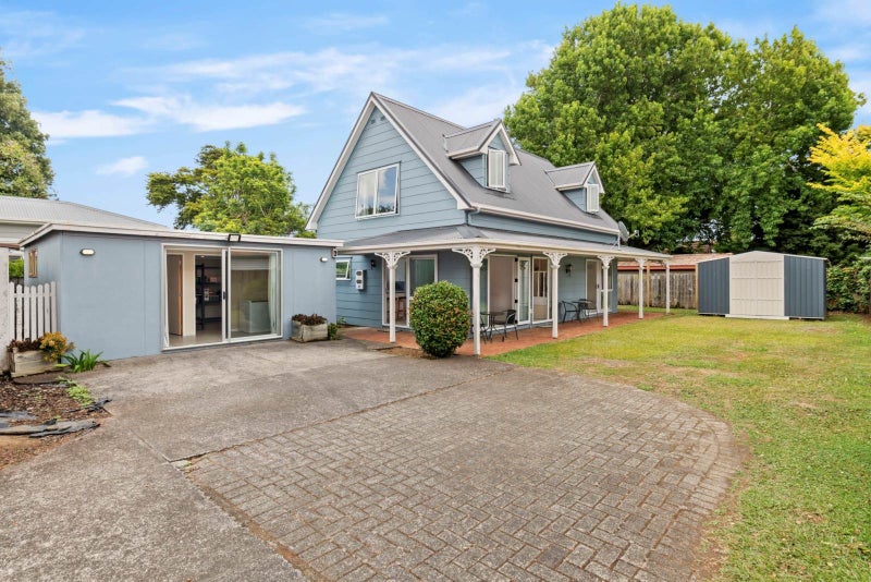 2/112 Kolmar Road, Papatoetoe, Auckland - Carousel 2