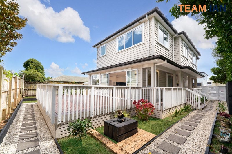 62 Kiwitea Street, Sandringham, Auckland - Carousel 1