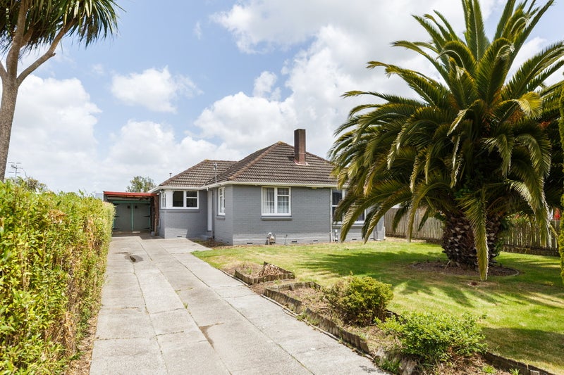 12 Haversham Street, Highbury, Palmerston North - Carousel 1