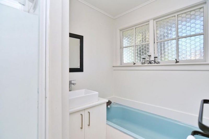 1/433 Worcester Street, Linwood, Christchurch - Carousel 14