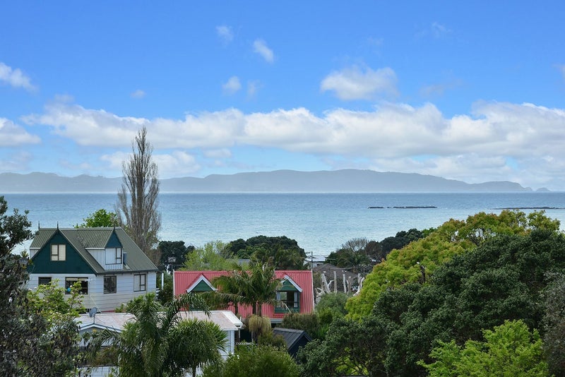 30 Polkinghorne Drive, Manly, Whangaparaoa - Carousel 1