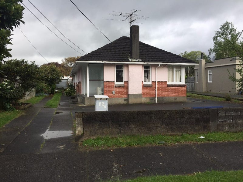 1/62 Lane Street, Wallaceville, Upper Hutt - Carousel 2