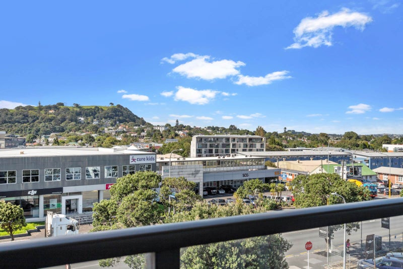 3Q/83 New North Road, Eden Terrace, Auckland - Carousel 2