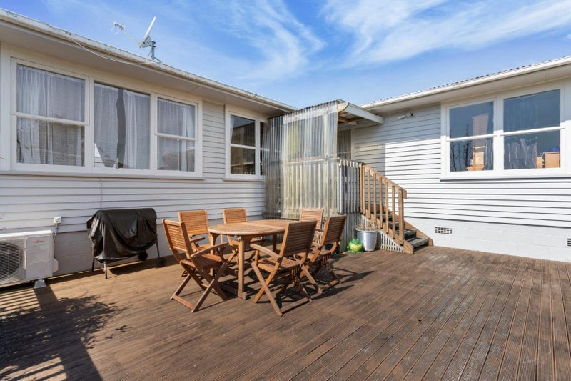 14 Parker Avenue, New Lynn, Auckland - Carousel 2