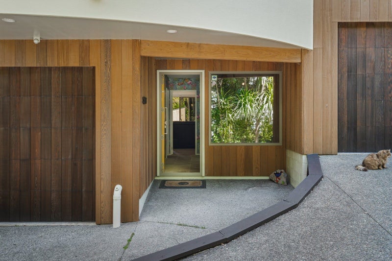 2/25 Auld Street, Torbay, Auckland - Carousel 2