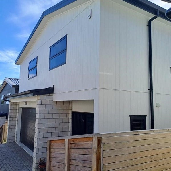 4B Worcester Road, Meadowbank, Auckland - Carousel 1